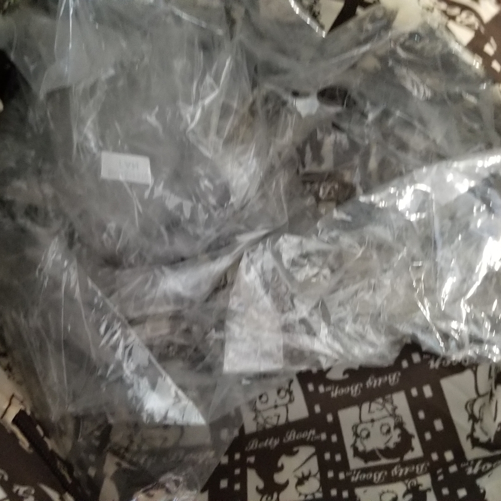Bags - Picture 2 of 3